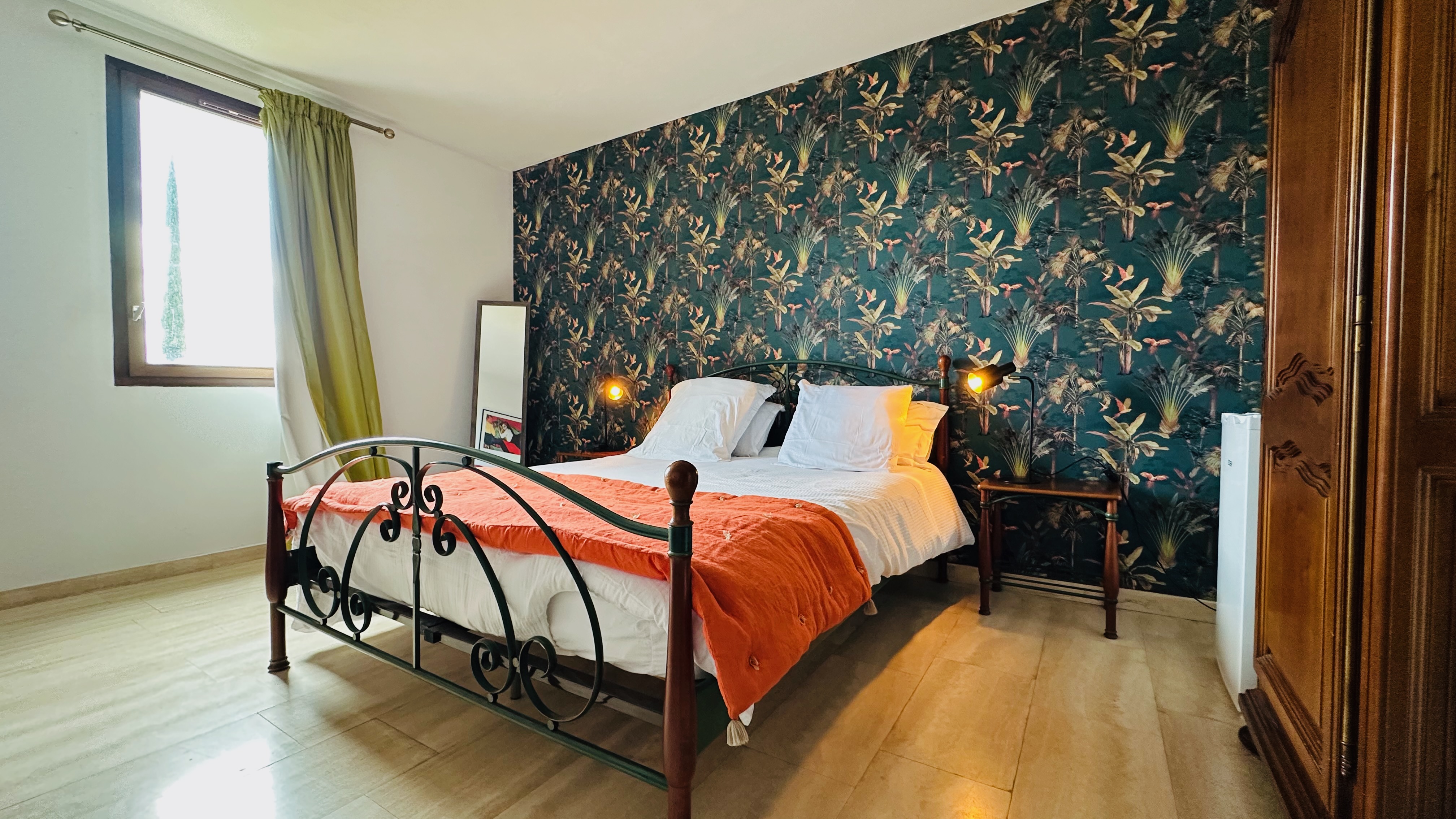 Chambre d'hôte Blason à Montélimar - Le Perchoir